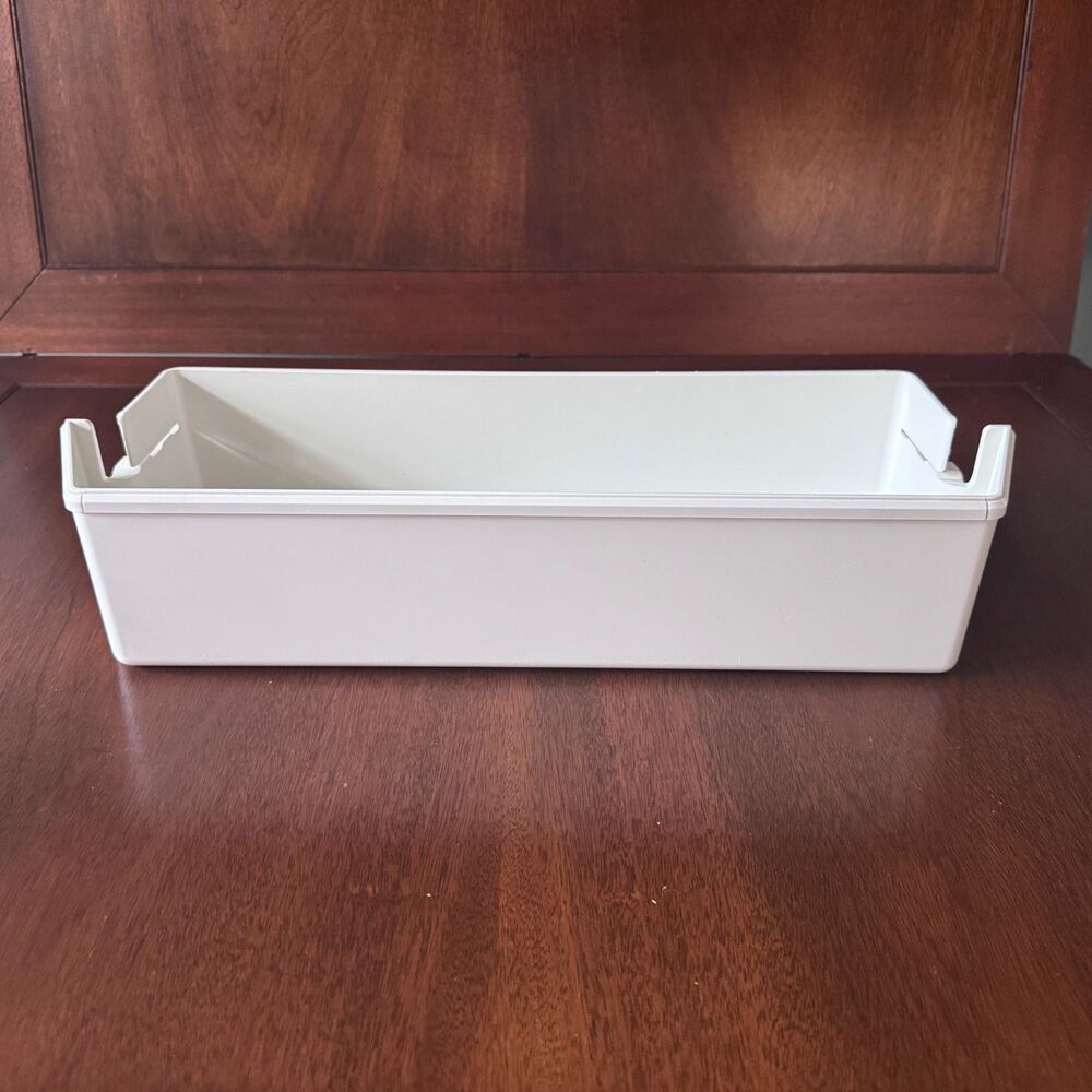 AMANA REFRIGERATOR DOOR BIN PART # 12083408